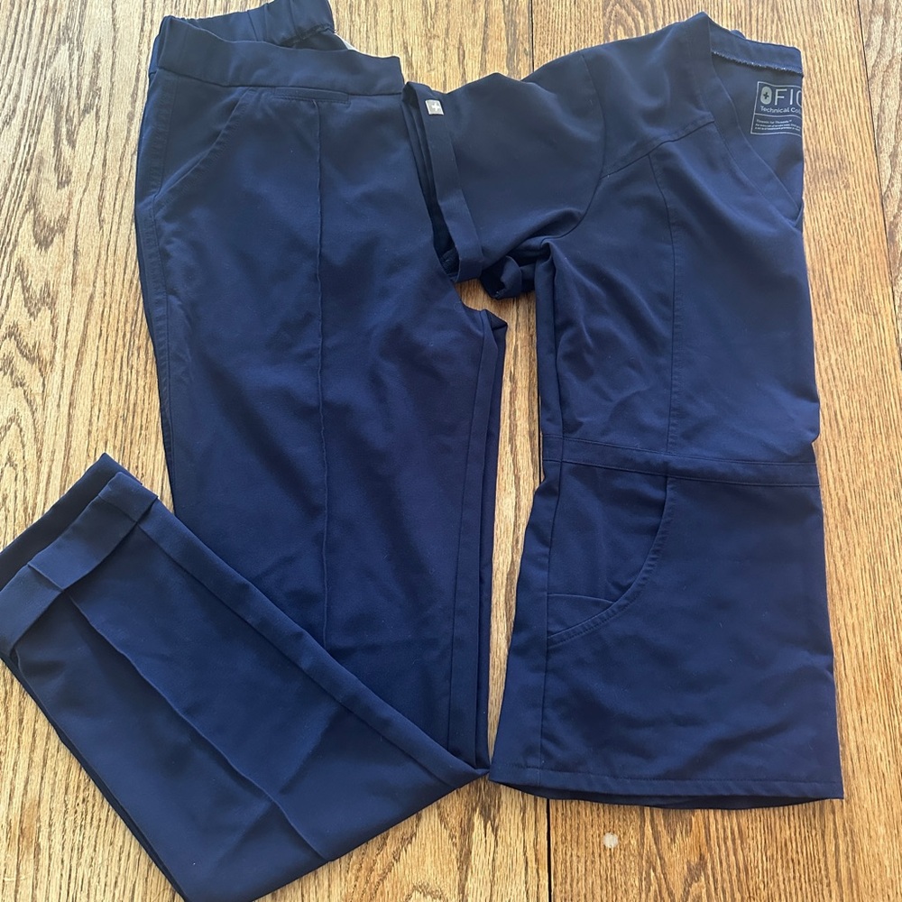 Figs Navy Blue Scrub Set